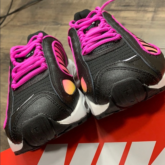 NIKE W AIR MAX TAILWIND IV black/white-pure pink - Picture 11 of 16